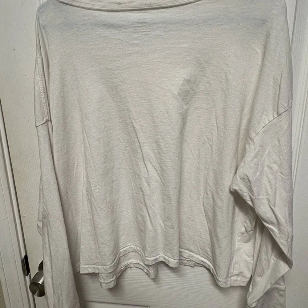 Aerie white Long Sleeve Tee - Picture 4 of 4